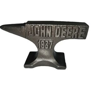 John Deere 1937 Cast Iron Mini Anvil Paperweight Vintage Tractor Advertising A69